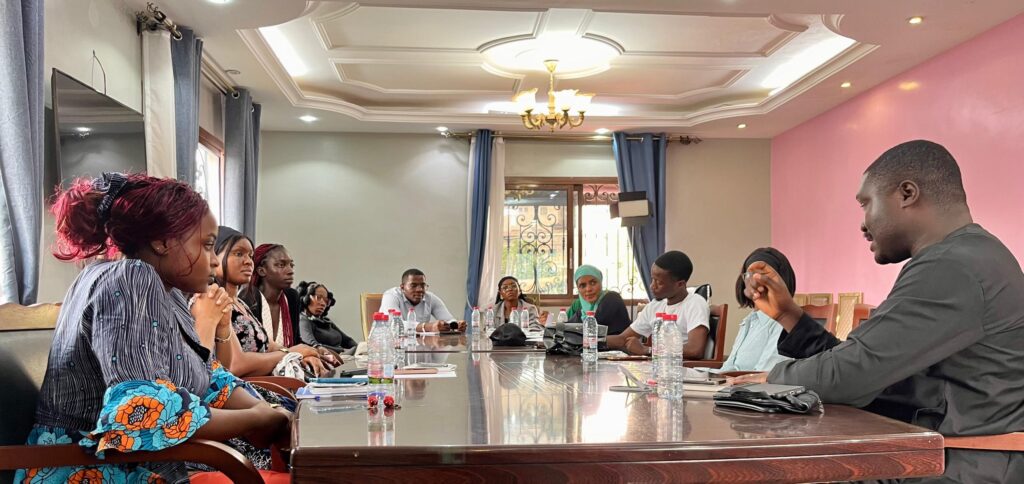 Photo of Speaker and Participants during session